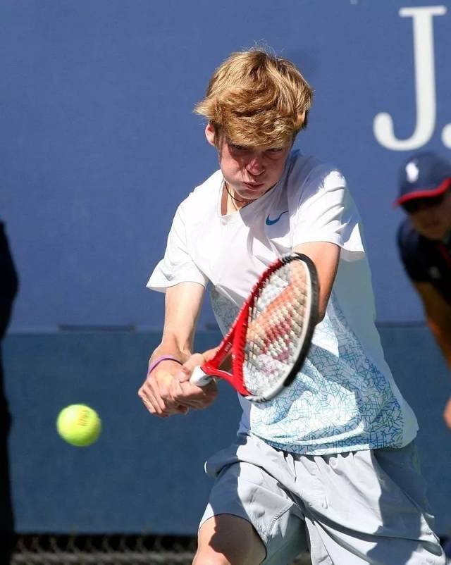 越来越多的 越来越多的