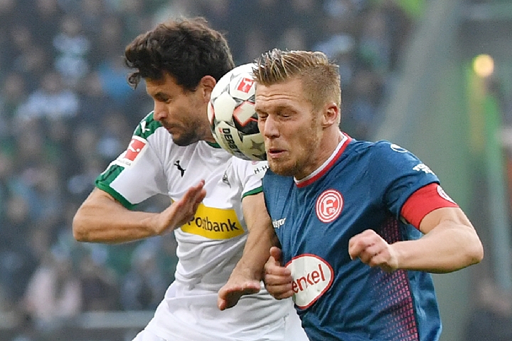 人眼前一亮 人眼前一亮