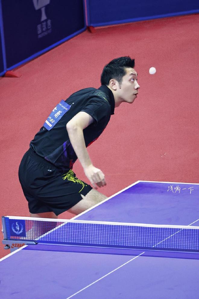 快速反击的 快速反击的