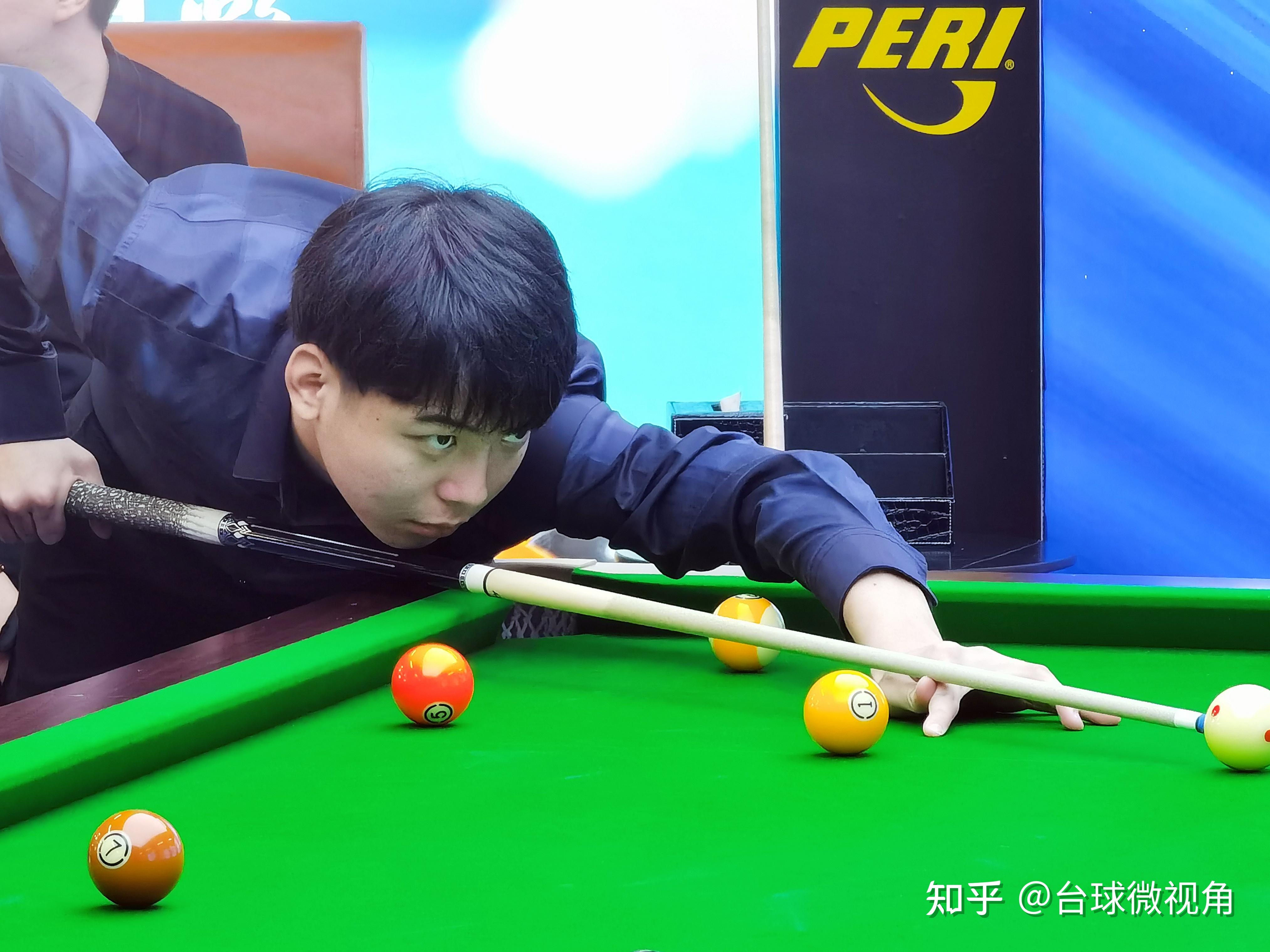 成功地在公 成功地在公