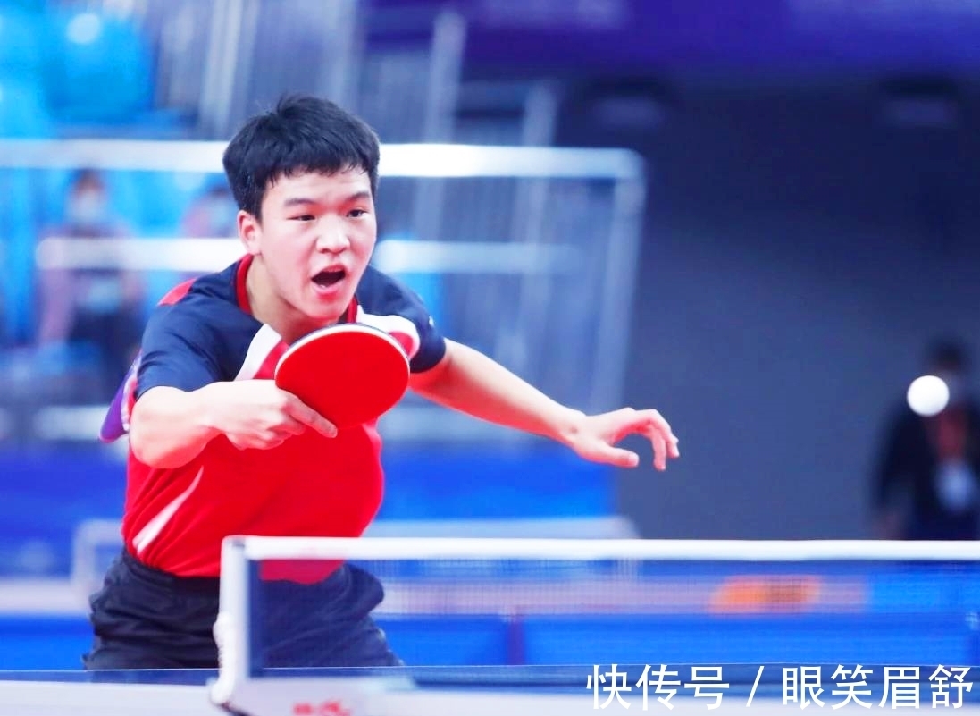 边卫与中场 边卫与中场